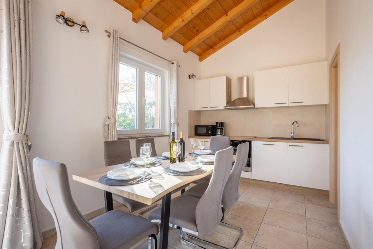 Holiday House Toici Nenadici  Exterior foto